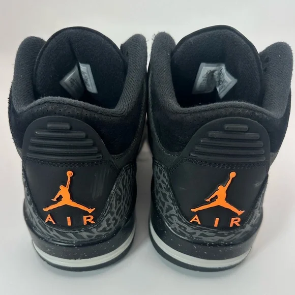 Jordan Shoes Black and Orange - Picture 5 of 9